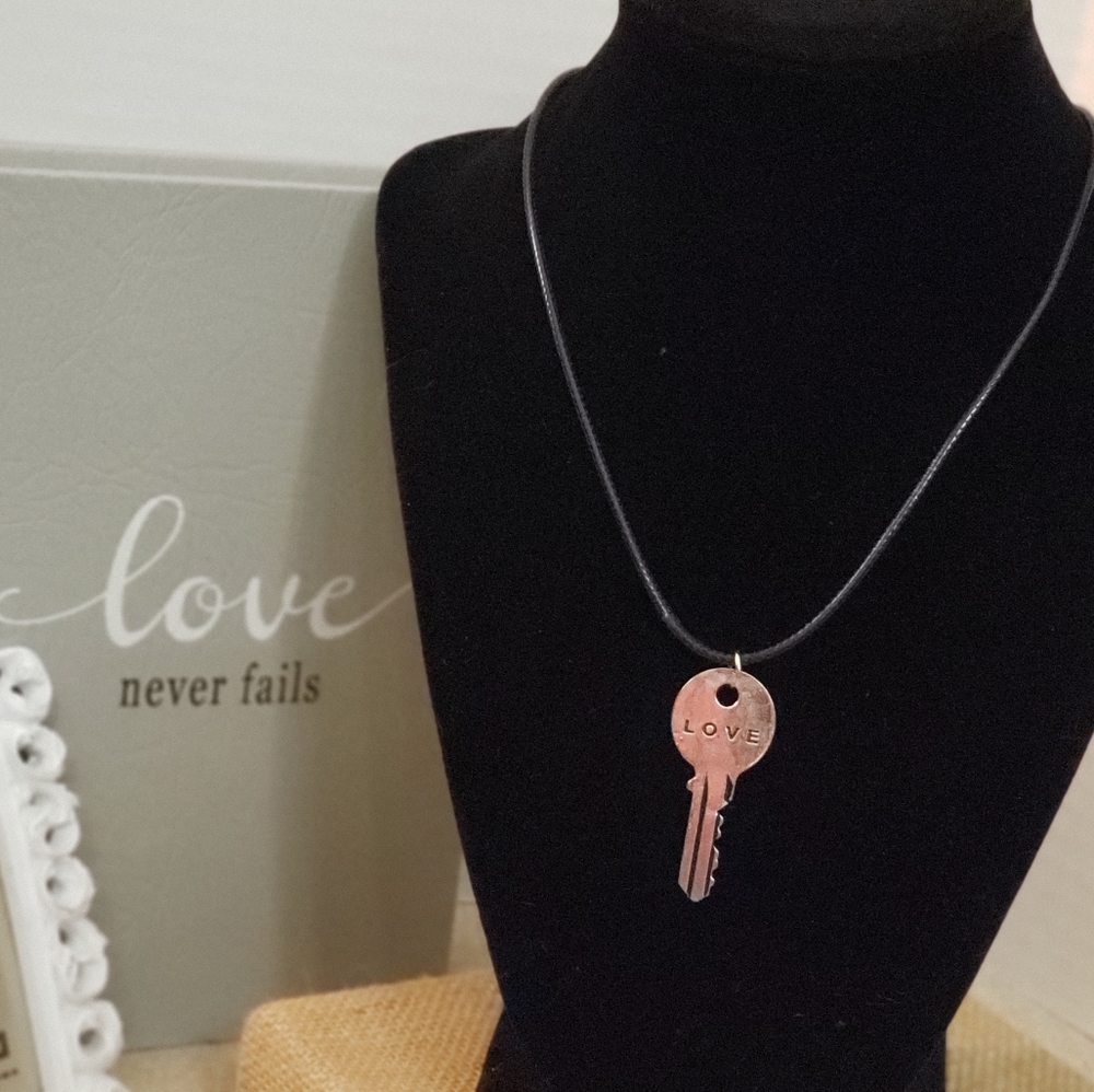 Love Key necklace